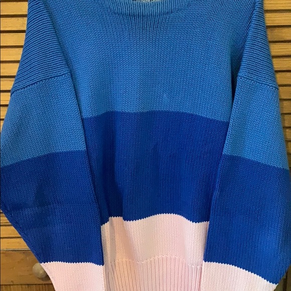 Men’s Sweater - Picture 3 of 3